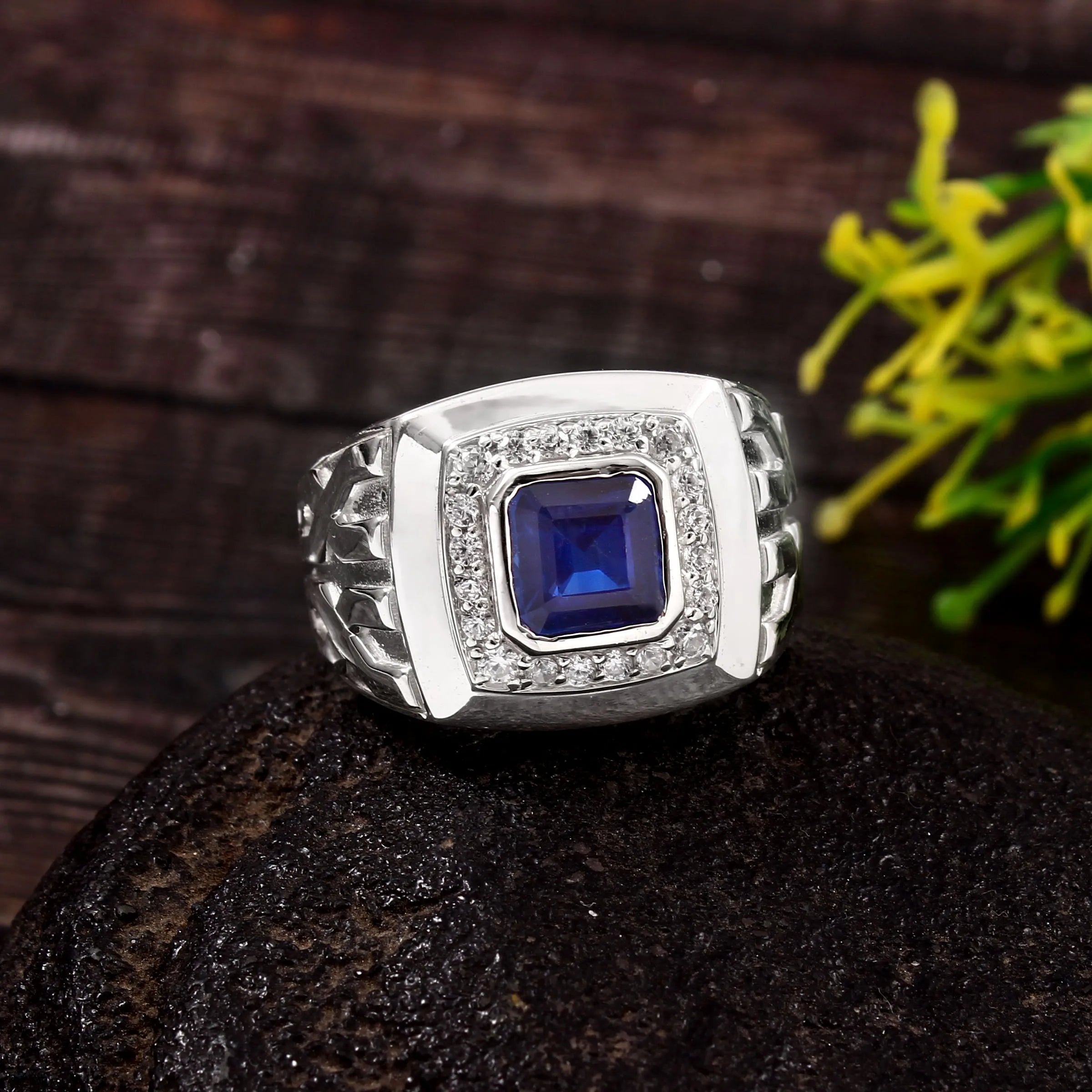 Sterling Silver Kyanite & Cubic Zirconia Bezel Ring