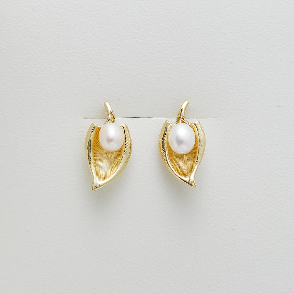 Natural Pearl Stud Drop Earring