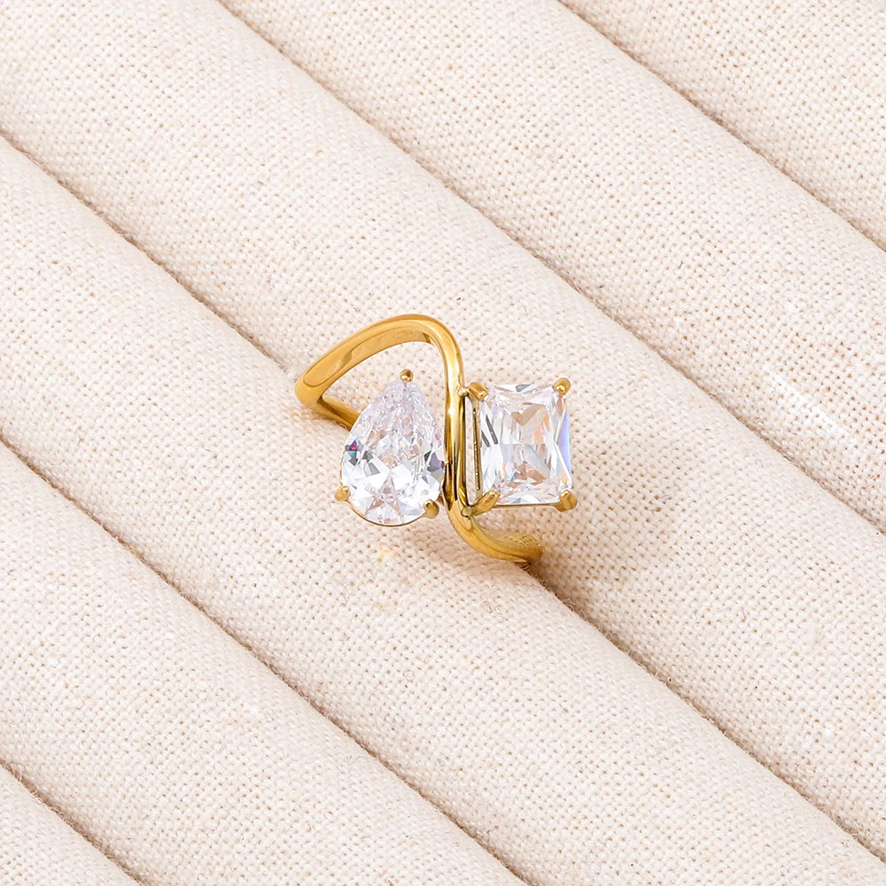 18K Gold Plated Ring with Water Drop Rectangle Zircon