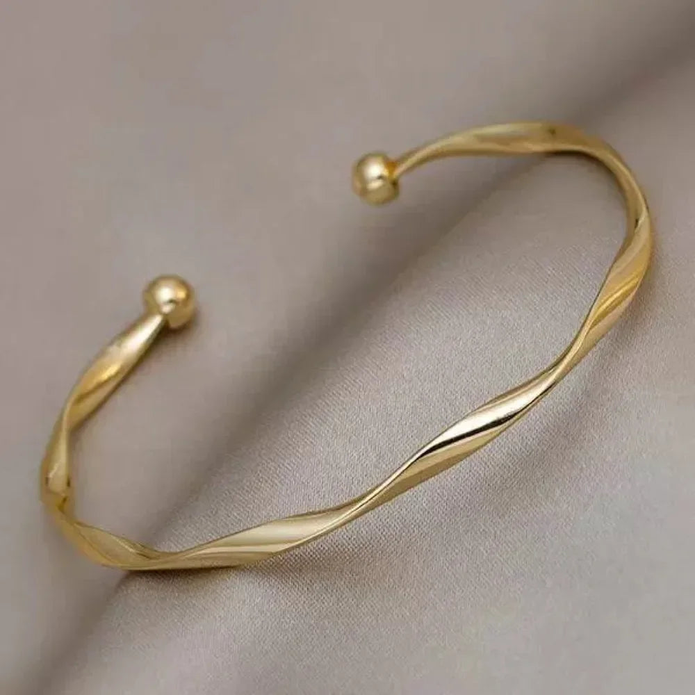 Twist Bracelet