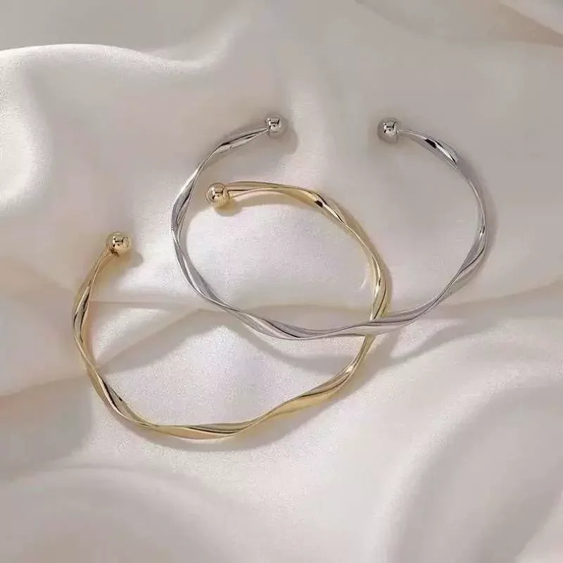 Twist Bracelet
