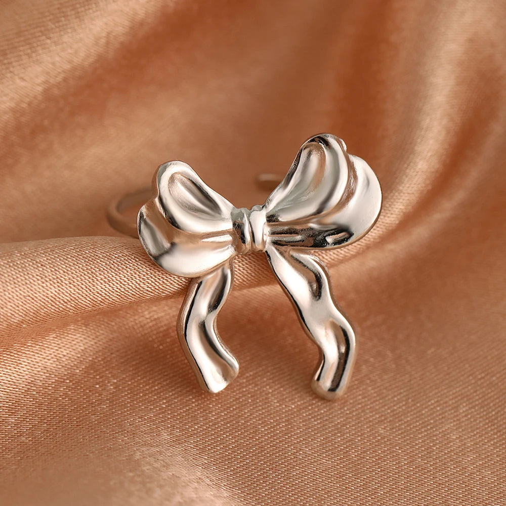 Bow Ring Vintage