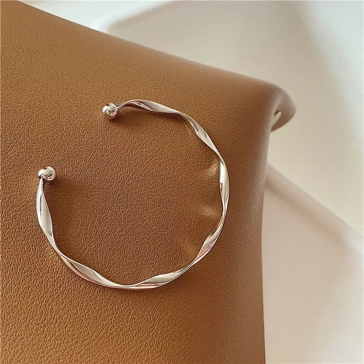 Twist Bracelet