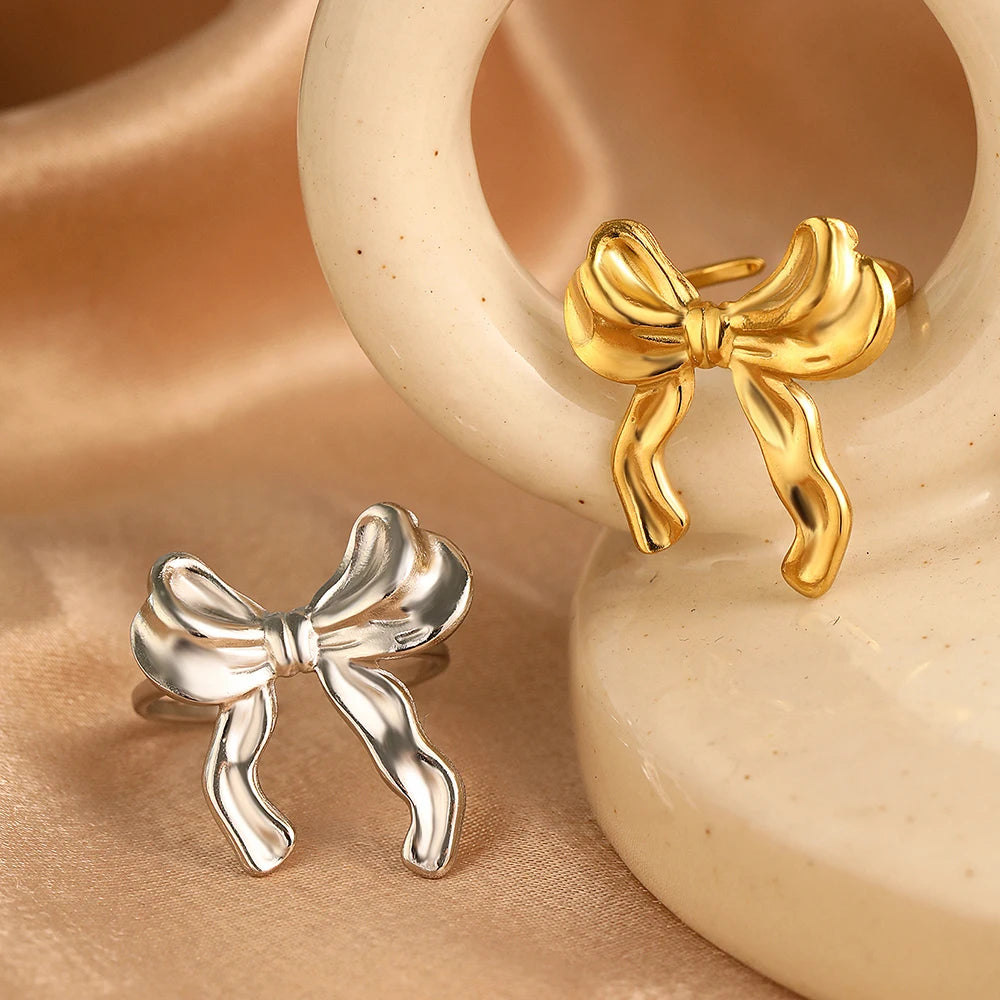 Bow Ring Vintage